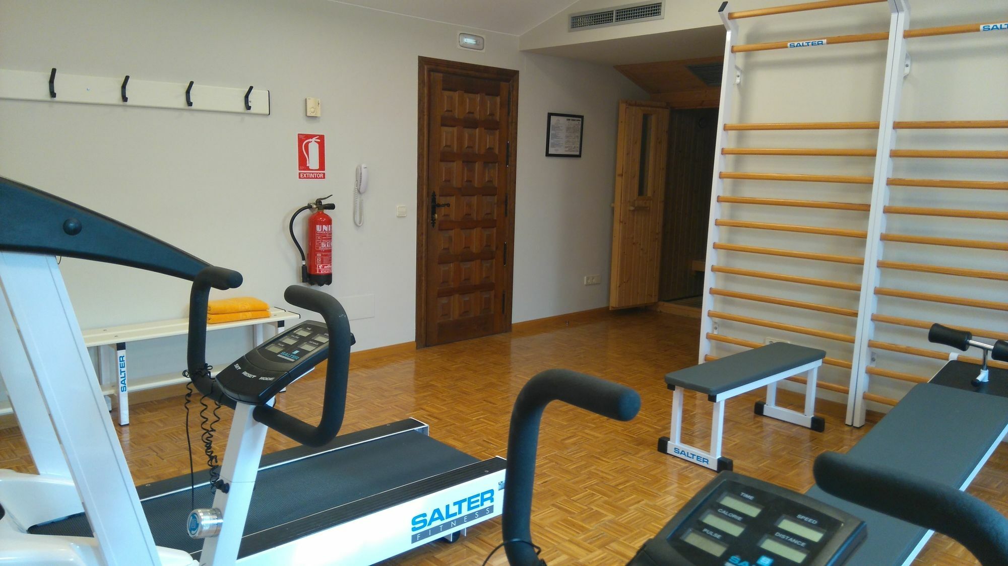 Alcañiz 阿尔卡尼斯旅馆酒店 外观 照片